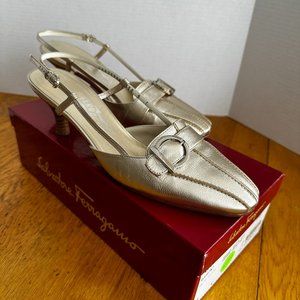 Salvatore Ferragamo Gold Leather Slingback | sz 9C